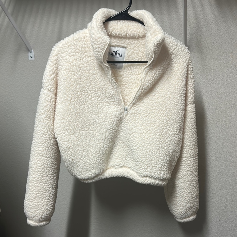 Hollister Cream Sherpa Jacket